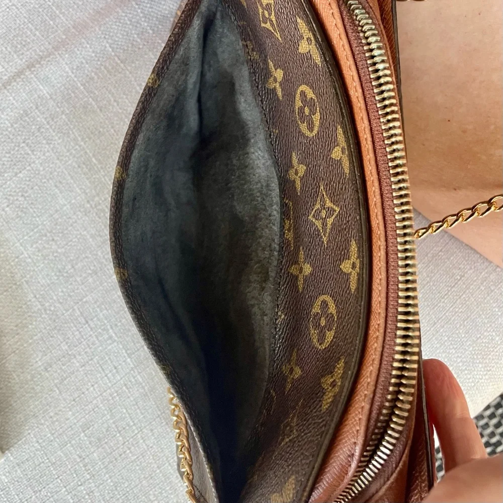 Louis Vuitton Authentic Monogram Orsay Clutch/ Crossbody - Picture 11 of 12